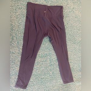 Athleta size large ultra high rise elation 7/8 tights periwinkle